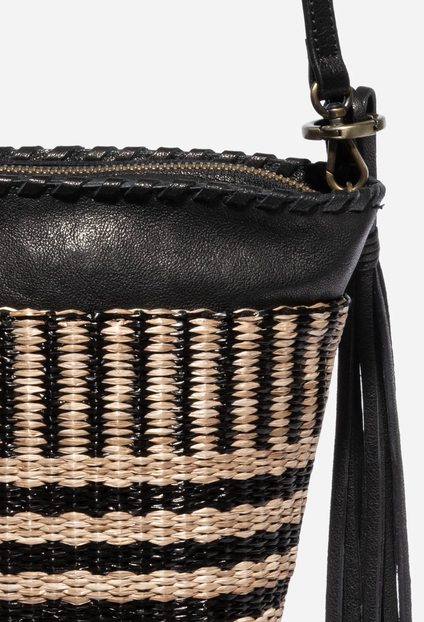 Store Banda Crochet Bucket Bag Women Handbags