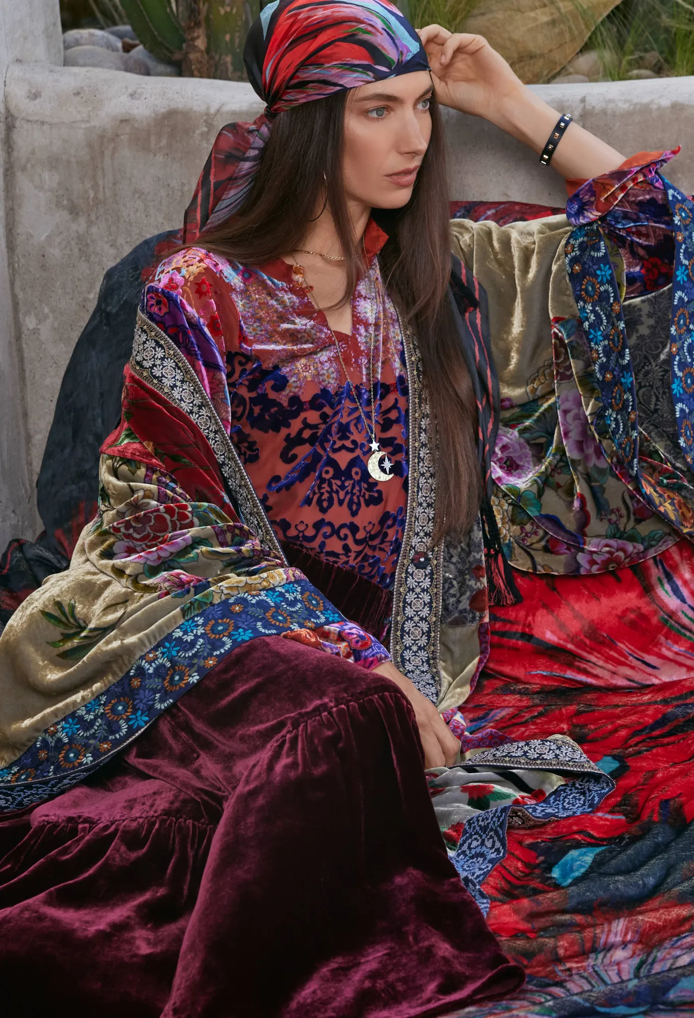 Cheap Syriah Burnout Enta Blouse Women Tops